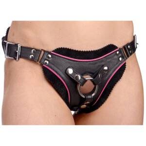 AE570 Flamingo Low Rise Strap On Harness