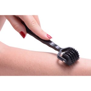 AE696 Spiked 5 Row Pinwheel